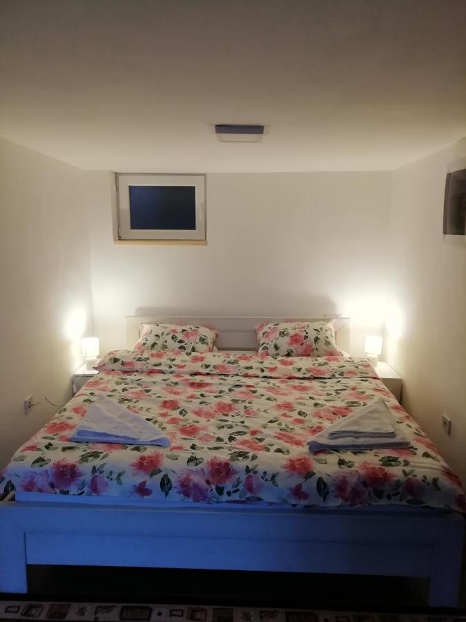 Mia Apartmani - Novoizgradjeni Objekat 上米拉诺瓦茨 外观 照片
